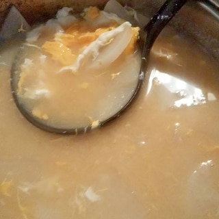 卵と大根の味噌汁